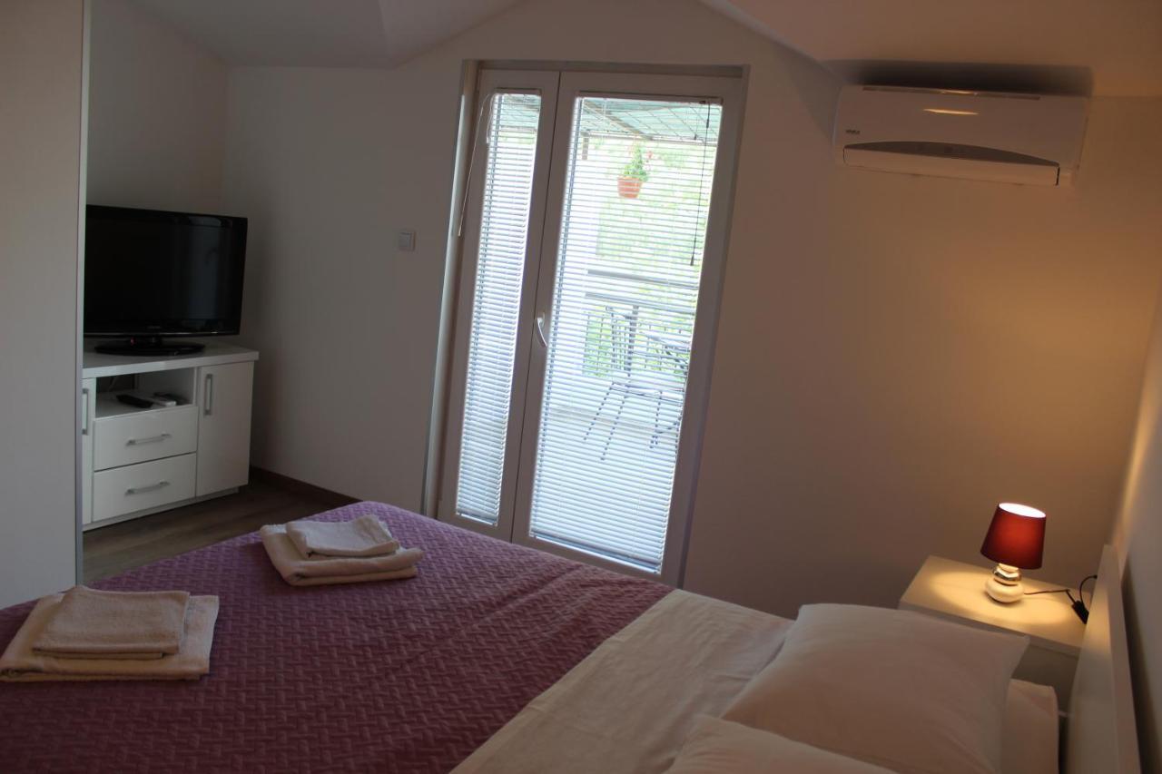 Apartments Mateljak Gradac  Room photo